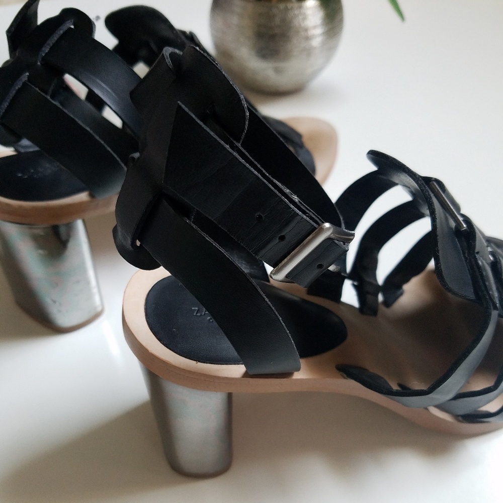 Zara Basic Collection Sandals Metallic Heels - image 8